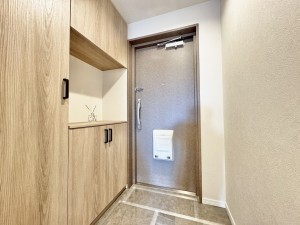 三郷市早稲田、マンションの画像です