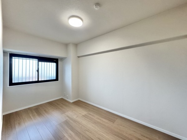 三郷市早稲田、マンションの子ども部屋画像です