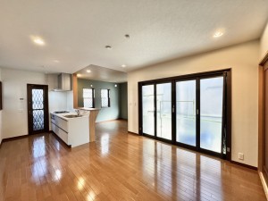 三郷市戸ケ崎、中古一戸建ての画像です