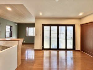 三郷市戸ケ崎、中古一戸建ての画像です