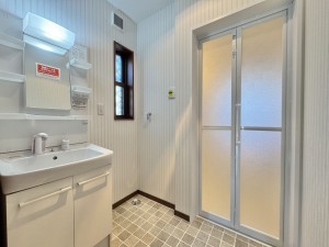 三郷市戸ケ崎、中古一戸建ての画像です