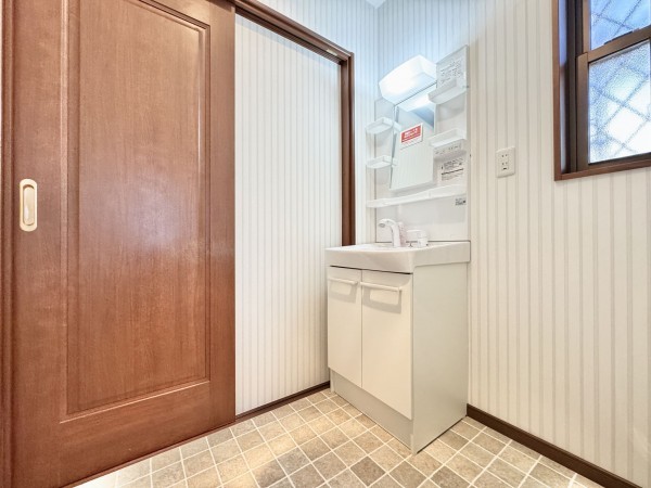 三郷市戸ケ崎、中古一戸建ての画像です