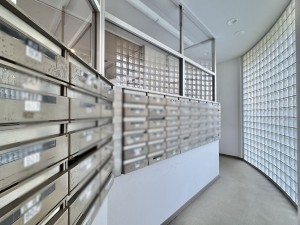 三郷市さつき平、マンションの画像です