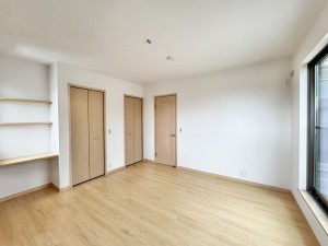 吉川市美南、中古一戸建ての画像です