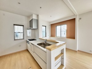 吉川市美南、中古一戸建ての画像です