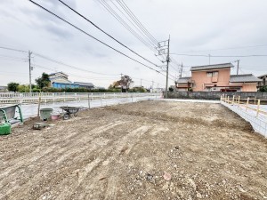 三郷市幸房、土地の画像です