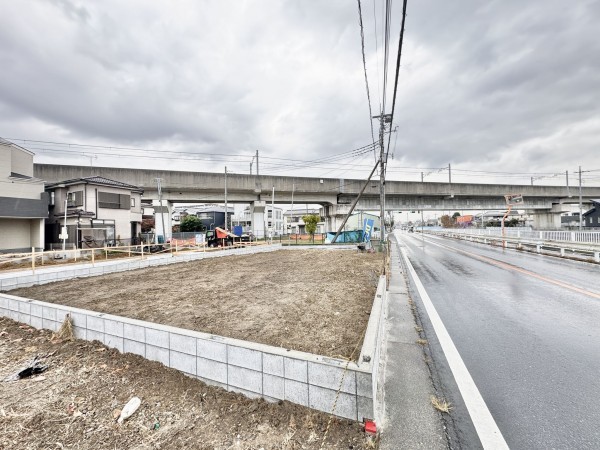三郷市幸房、土地の画像です