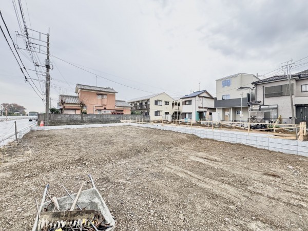 三郷市幸房、土地の画像です