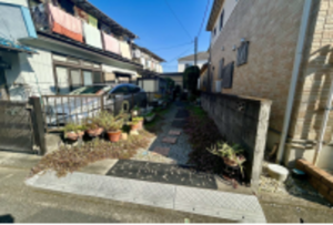 吉川市中野、土地の画像です