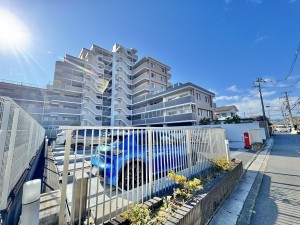 三郷市東町、マンションの画像です