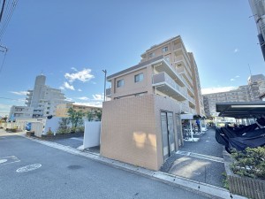 三郷市東町、マンションの画像です