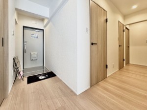 三郷市早稲田、マンションの画像です