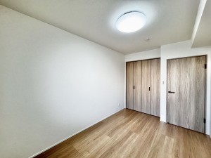 三郷市早稲田、マンションの画像です