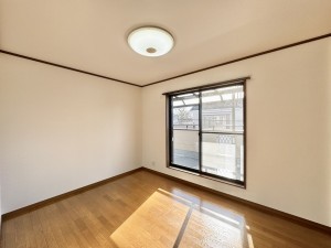 吉川市大字川藤、中古一戸建ての画像です