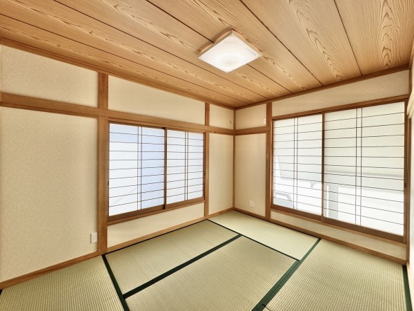 吉川市大字川藤、中古一戸建ての画像です