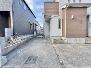 三郷市彦野、中古一戸建ての画像です