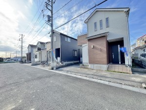 三郷市彦野、中古一戸建ての画像です