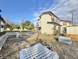 吉川市中曽根、新築一戸建ての画像です