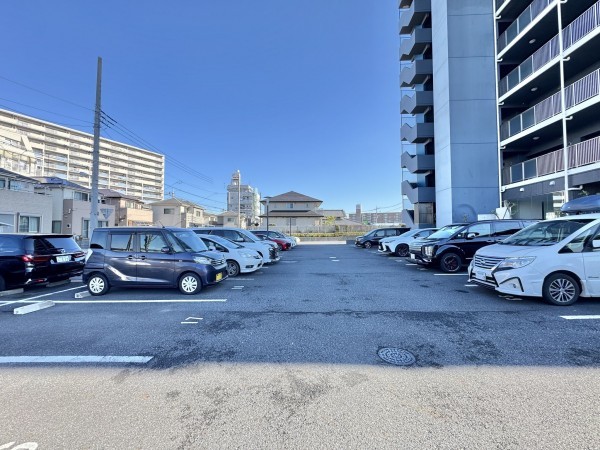 三郷市三郷、マンションの画像です