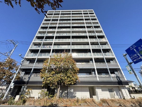 三郷市三郷、マンションの画像です