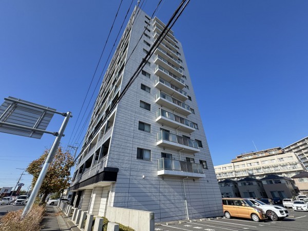 三郷市三郷、マンションの画像です