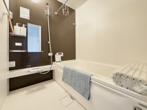 吉川市道庭、新築一戸建ての画像です