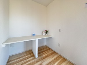 吉川市道庭、新築一戸建ての画像です