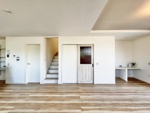 吉川市道庭、新築一戸建ての画像です