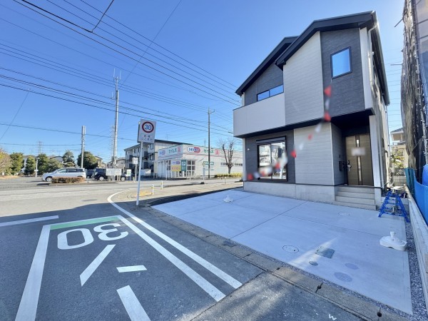 吉川市道庭、新築一戸建ての画像です