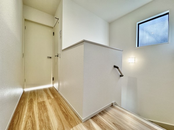 吉川市道庭、新築一戸建ての画像です