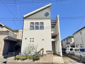 吉川市きよみ野、中古一戸建ての画像です