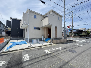 三郷市早稲田、新築一戸建ての画像です