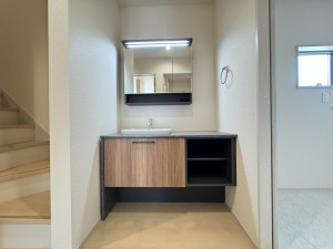 三郷市早稲田、新築一戸建ての画像です