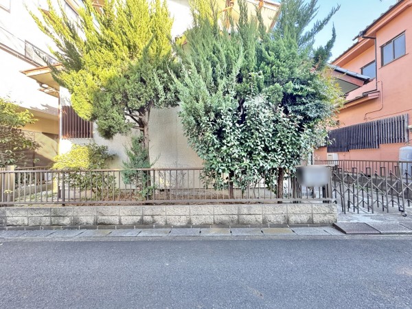 吉川市栄町、土地の画像です