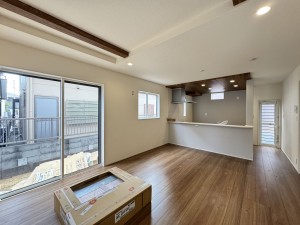 吉川市吉川、新築一戸建ての画像です