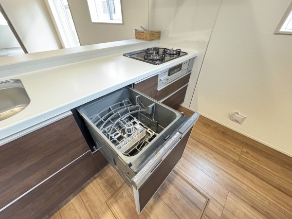 吉川市吉川、新築一戸建ての画像です