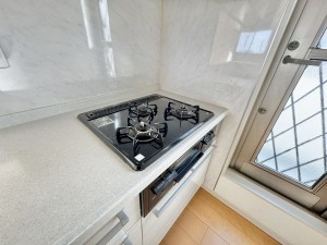 吉川市中曽根、中古一戸建ての画像です