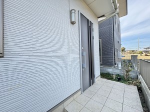 吉川市中曽根、中古一戸建ての画像です