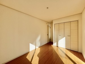 吉川市中曽根、中古一戸建ての画像です