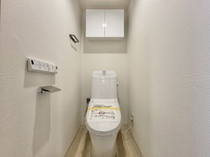 吉川市大字保、マンションの画像です