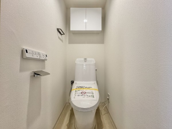 吉川市大字保、マンションの画像です