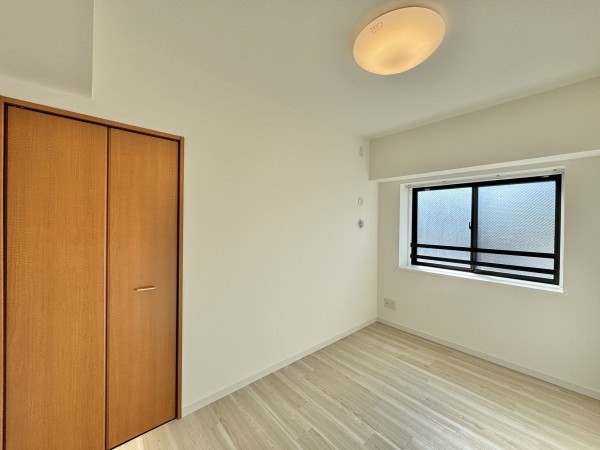 吉川市大字保、マンションの画像です