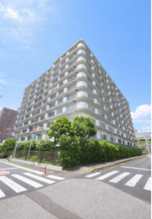 三郷市三郷、マンションの画像です