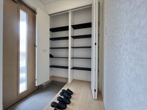 三郷市早稲田、新築一戸建ての画像です