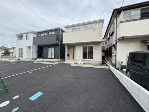 三郷市早稲田、新築一戸建ての画像です