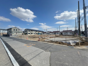 吉川市中曽根、新築一戸建ての画像です