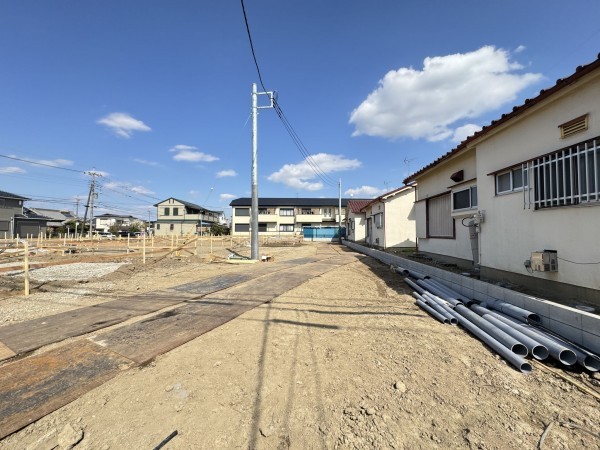 吉川市中曽根、新築一戸建ての画像です