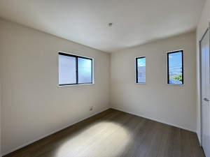 吉川市中曽根、新築一戸建ての子ども部屋画像です