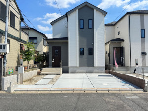 吉川市中曽根、新築一戸建ての外観画像です