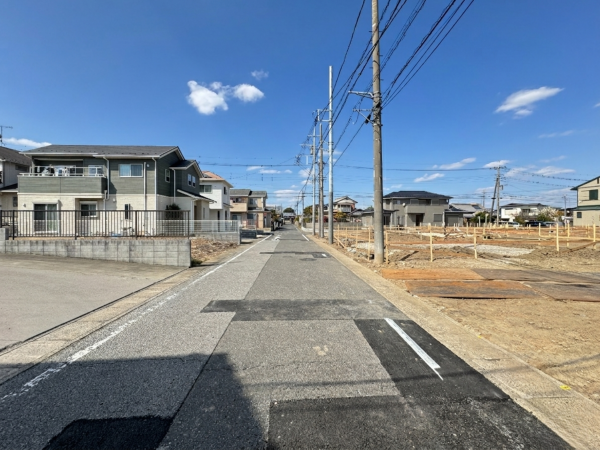 吉川市中曽根、新築一戸建ての画像です